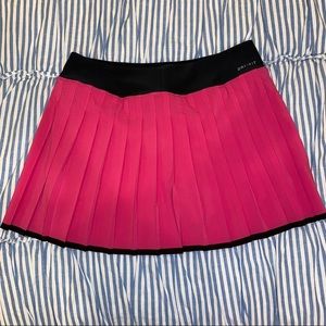 Nike Skirts - Nike womens dri-fit skort Nike Skirts - Nike womens dri-fit skort